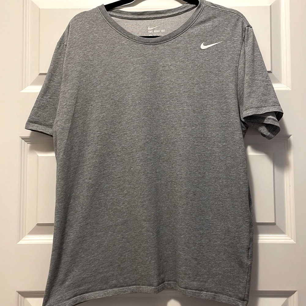 Men’s Grey Nike Tee